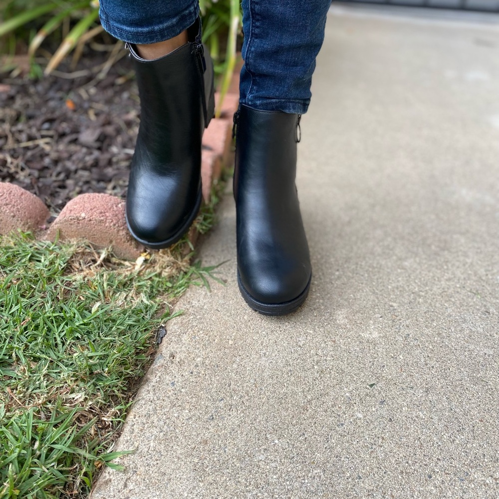 Women Faux Suede Booties - Picture 4 of 5